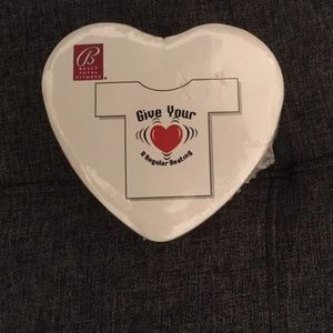 $20 € Bally T-shirt - I Love Bally Tee Large new